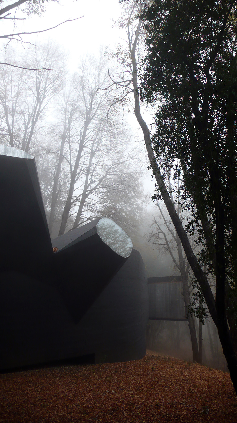 House for the Poem of the Right Angle