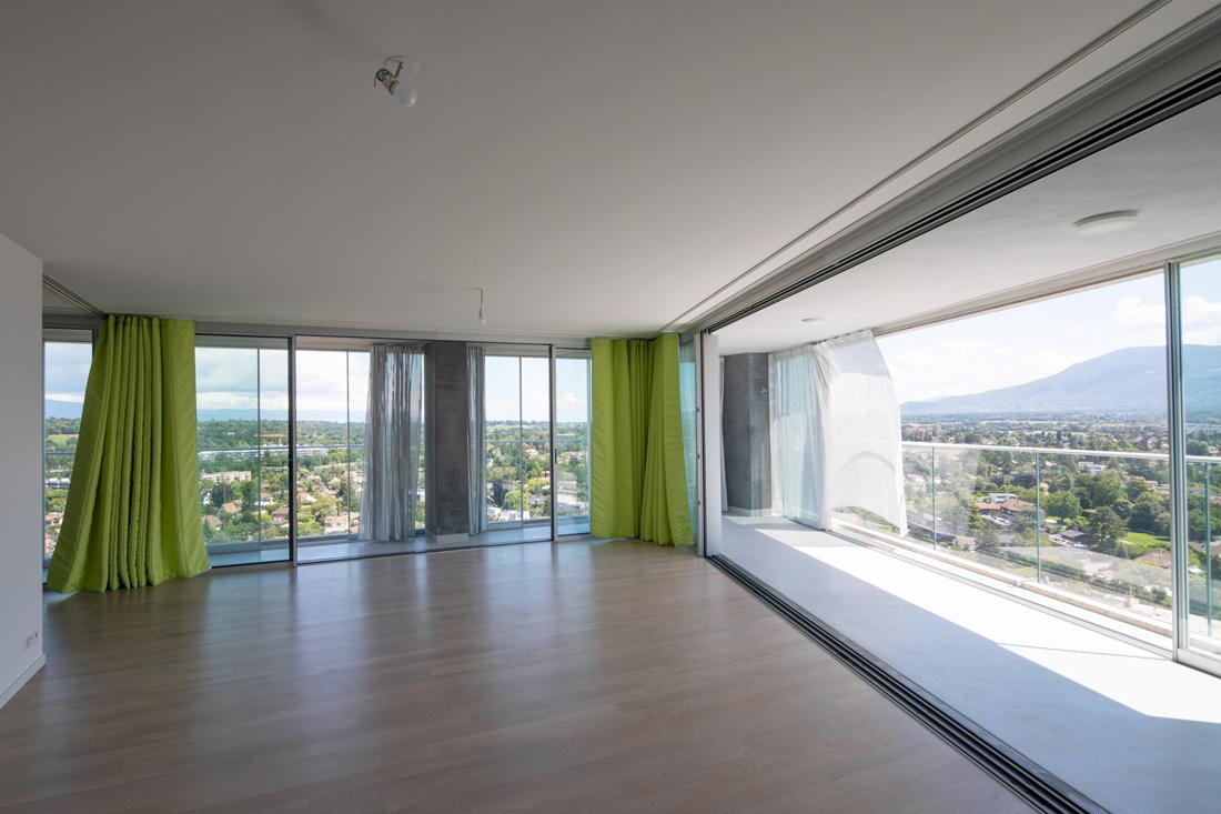 住宅与办公综合楼