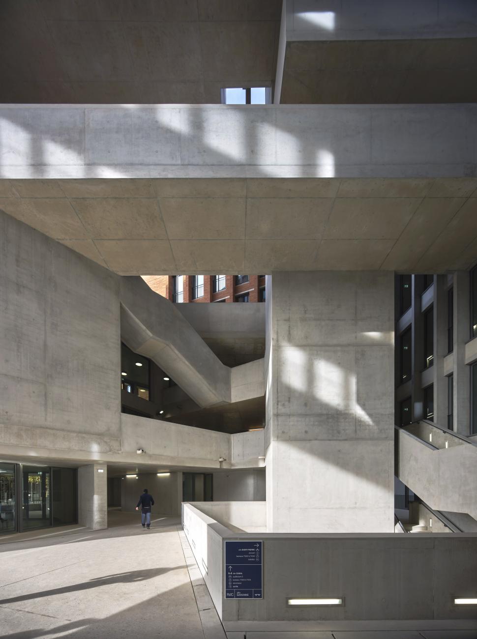 图卢兹第一大学经济学院